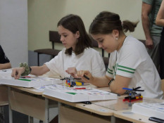 Літнє дозвілля: Понад 8 тисяч дітей вже відпочили на пришкільних майданчиках у перші дві зміни у червні, у розпалі - третя зміна