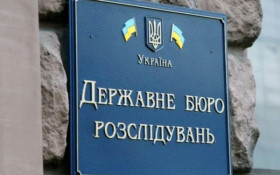 На Дніпропетровщині посадовців міграційної служби підозрюють у схемі незаконного виїзду за кордон за 10 тисяч доларів