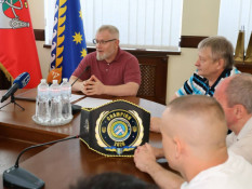 Нові горизонти для спорту: Олександр Вілкул зустрівся з вихованцями та тренерами Криворізької міської федерації рукопашного бою