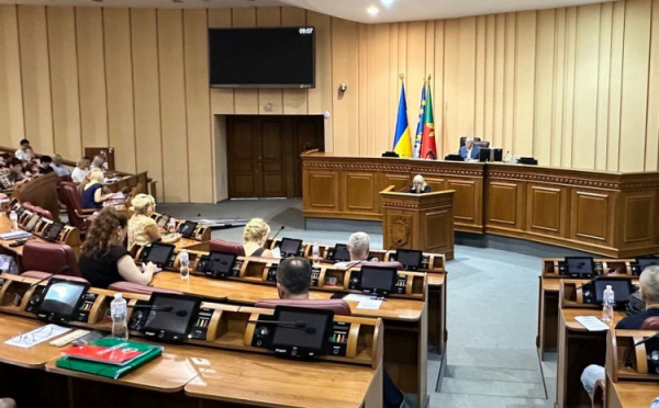 Оборона, турбота про людей і робота міста: головні рішення червневої сесії Криворізької міськради