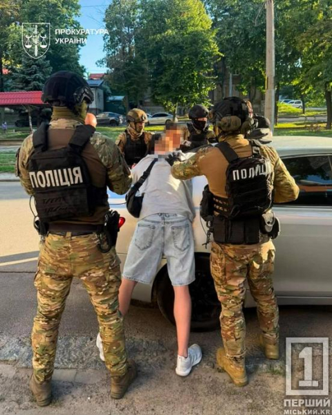 Побили, відібрали гроші на авто для ЗСУ та вимагали «борг»: у Дніпрі затримали нападників на волонтера