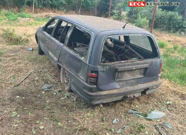 Автівку знищив ворожий дрон у Мар&rsquo;янському Криворізького району