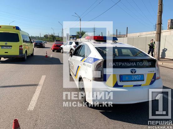 У Кривому Розі на Вільній Ічкерії сталася ДТП: рух у бік 95-го кварталу ускладнений