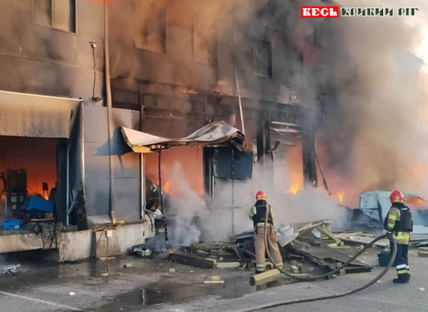 Термінал Нової Пошти знищено шахедом в Кривому Розі