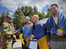 10 українських захисників, які вважалися зниклими безвісти, повернуто додому в межах спеціального обміну