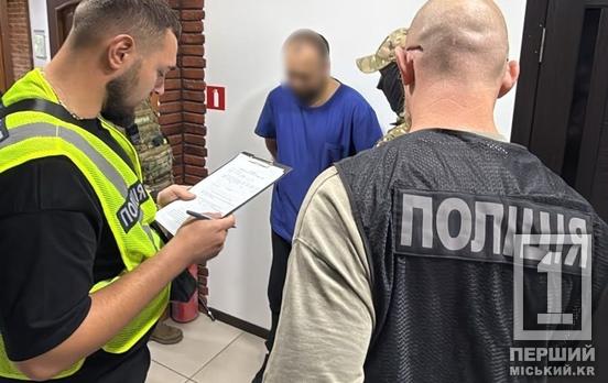 3 тисячі доларів за «потрібний» діагноз для військового: у Дніпрі затримали лікаря-травматолога