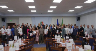 Міські відзнаки, стипендії та нові можливості для молодих криворіжців: У Кривому Розі відбувся урочистий прийом з нагоди Дня молоді