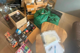 Правоохоронці Дніпропетровщини припинили схему збуту контрафактних вейпів з мільйонними доходами