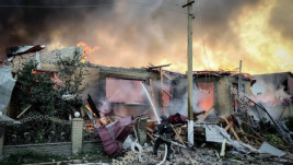 Росіяни вдарили двома безпілотниками по будинку на Сумщині: загинули мама та 9-річний син