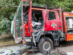 У Херсоні російські війська завдали повторного удару FPV-дроном по автоцистерні ДСНС під час ліквідації наслідків російської атаки