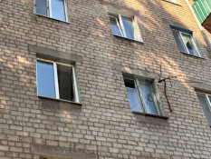 У Кривому Розі після нічної атаки працює Штаб допомоги: мешканцям видають будматеріали