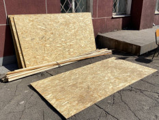 У Кривому Розі після нічної атаки працює Штаб допомоги: мешканцям видають будматеріали