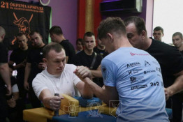 У Кривому Розі відбулись змагання з армрестлінгу серед нацгвардійців