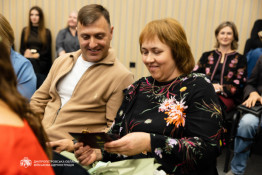 14 жінкам із Дніпропетровщини присвоїли звання «Мати-героїня»