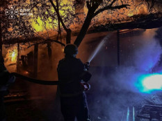 Через нічну російську атаку на Київ постраждали четверо людей, у кількох районах виникли пожежі