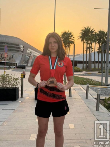 Дві «бронзи» на Чемпіонаті світу: учениця криворізького ліцею №35 «Імпульс» здобула нагороди в Абу-Дабі