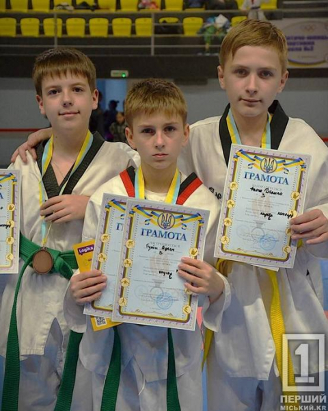 Команда криворізької ДЮСШ № 2 виборола бронзу на чемпіонаті області з тхеквондо