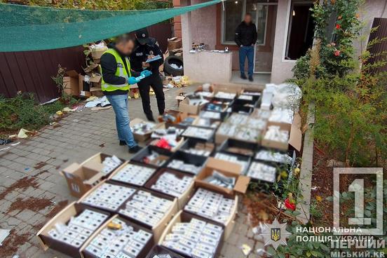 Маскували під легальний CBD: правоохоронці ліквідували масштабну наркомережу з мільйонними оборотами