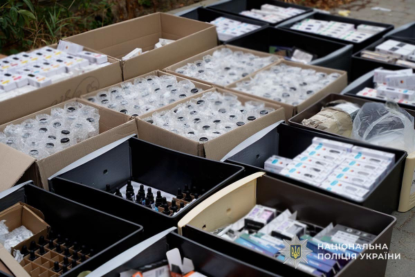 Маскували під легальний CBD: правоохоронці ліквідували масштабну наркомережу з мільйонними оборотами