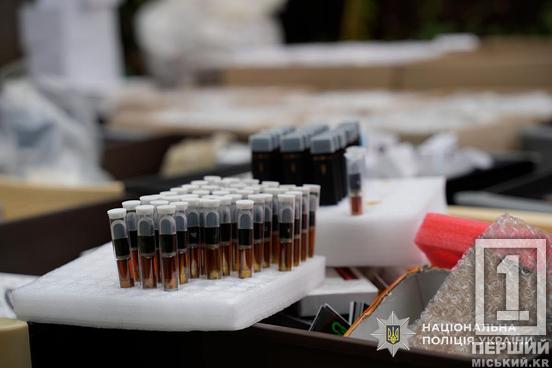 Маскували під легальний CBD: правоохоронці ліквідували масштабну наркомережу з мільйонними оборотами