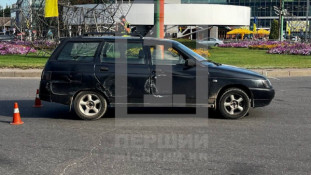 На 95-му кварталі сталось ДТП: зіткнулися тролейбус і легковий автомобіль