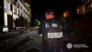Нічна атака на Одесу: 17 постраждалих, серед них діти, пошкоджено багатоповерхівку