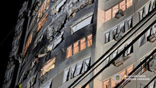 Нічна атака на Одесу: 17 постраждалих, серед них діти, пошкоджено багатоповерхівку