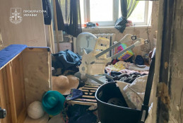 Смерть немовляти від голоду в Дніпрі: батьків віддадуть під суд