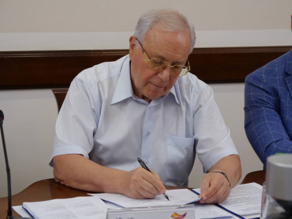 Спільні інвестиції та великі проєкти: Криворізька агломерація зросла до 14 громад після підписання Меморандуму