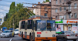 У Кривому Розі через обрив контактного дроту зупинилися чотири тролейбусні маршрути
