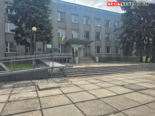 Безбар&rsquo;єрний доступ забезпечено у адмінбудівлі у Софіївці Криворізького р-ну