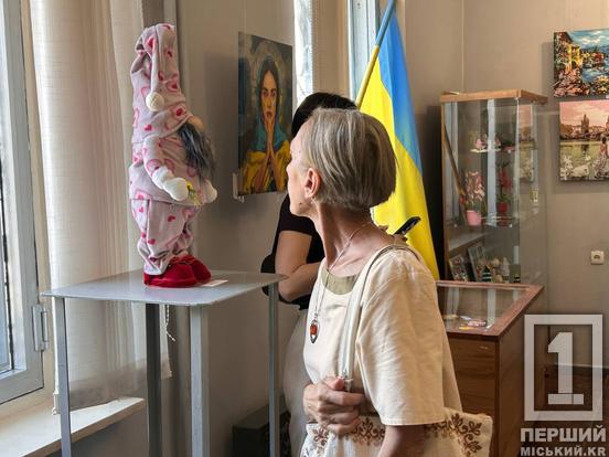 У Міському виставковому залі презентували роботи двох майстринь ГО «Творчих людей з інвалідністю «Разом»