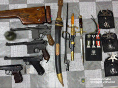 В межах операції проти незаконного обігу зброї правоохоронці виявили на Дніпропетровщині та в інших областях 10 схронів боєприпасів