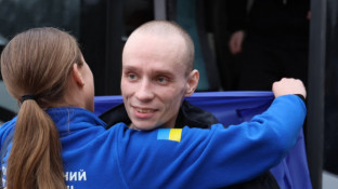 270 людей повернулися додому: серед звільнених — захисники Маріуполя й п’ятеро, кого вважали загиблими в Оленівці