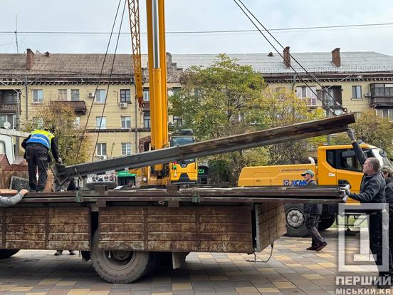 Більше простору без бігбордів: у Кривому Розі знову демонтують зовнішню рекламу