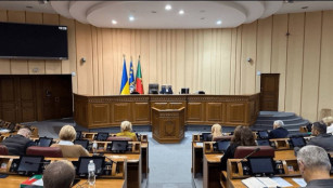 Юрій Вілкул направив Лакшмі Мітталу підтримане депутатами міськради відкрите звернення щодо необхідності перегляду рішення про зупинення АМКР, збереження виробництва та робочих місць, та запобігання виникненню можливої техногенно-екологічної катастрофи