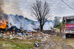 На Харківщині російські війська вдарили по будинках в приватному секторі: 4 людини отримали поранення