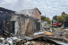 На Харківщині російські війська вдарили по будинках в приватному секторі: 4 людини отримали поранення