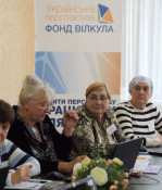 «Не піддаватися паніці та перевіряти інформацію»: в Університеті третього віку  проходять заняття з платіжної безпеки