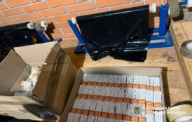 Підпільний тютюновий бізнес на Криворіжжі: вилучено понад 72 тисячі пачок фальсифікату