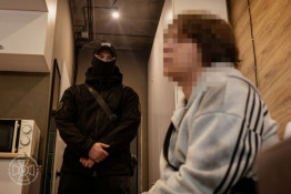 Прихована камера під чужим будинком і дані про ППО: 18-річного агента рф затримали в Києві