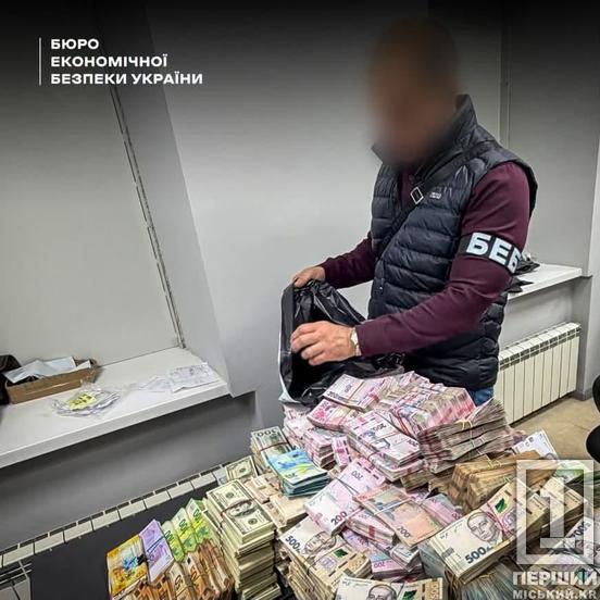 Рекорд для України: у нелегальних обмінників вилучили понад 630 мільйонів гривень готівки
