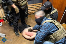 У Києві затримали засновника та адміністратора екстремістського ТГ-каналу, який закликав підписників до терактів та надавав інструкції з виготовлення вибухівки