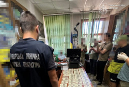 У Кривому Розі судитимуть місцевого жителя, який продавав гуманітарні авто, ввезені з-за кордону для ЗСУ