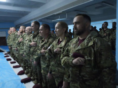 У Кривому Розі відзначили річницю створення 77-ї аеромобільної бригади ДШВ та нагородили військових