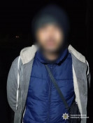 У П’ятихатках 35-річний чоловік підозрюється у вбивстві жінки: завдав численних ножових поранень