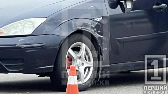 Удар закінчився подряпинами: у Кривому Розі не розминулися дві іномарки
