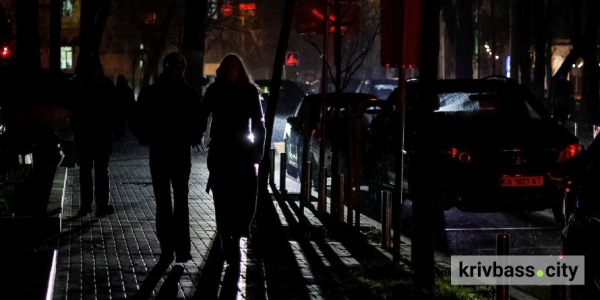 Відключення електроенергії в Кривому розі з 19 по 23 жовтня: перелік АДРЕС