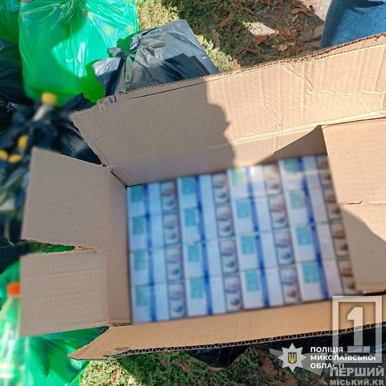 Житель Дніпропетровщини віз сотні літрів підпільного алкоголю та тисячі пачок цигарок: його затримали на Миколаївщині